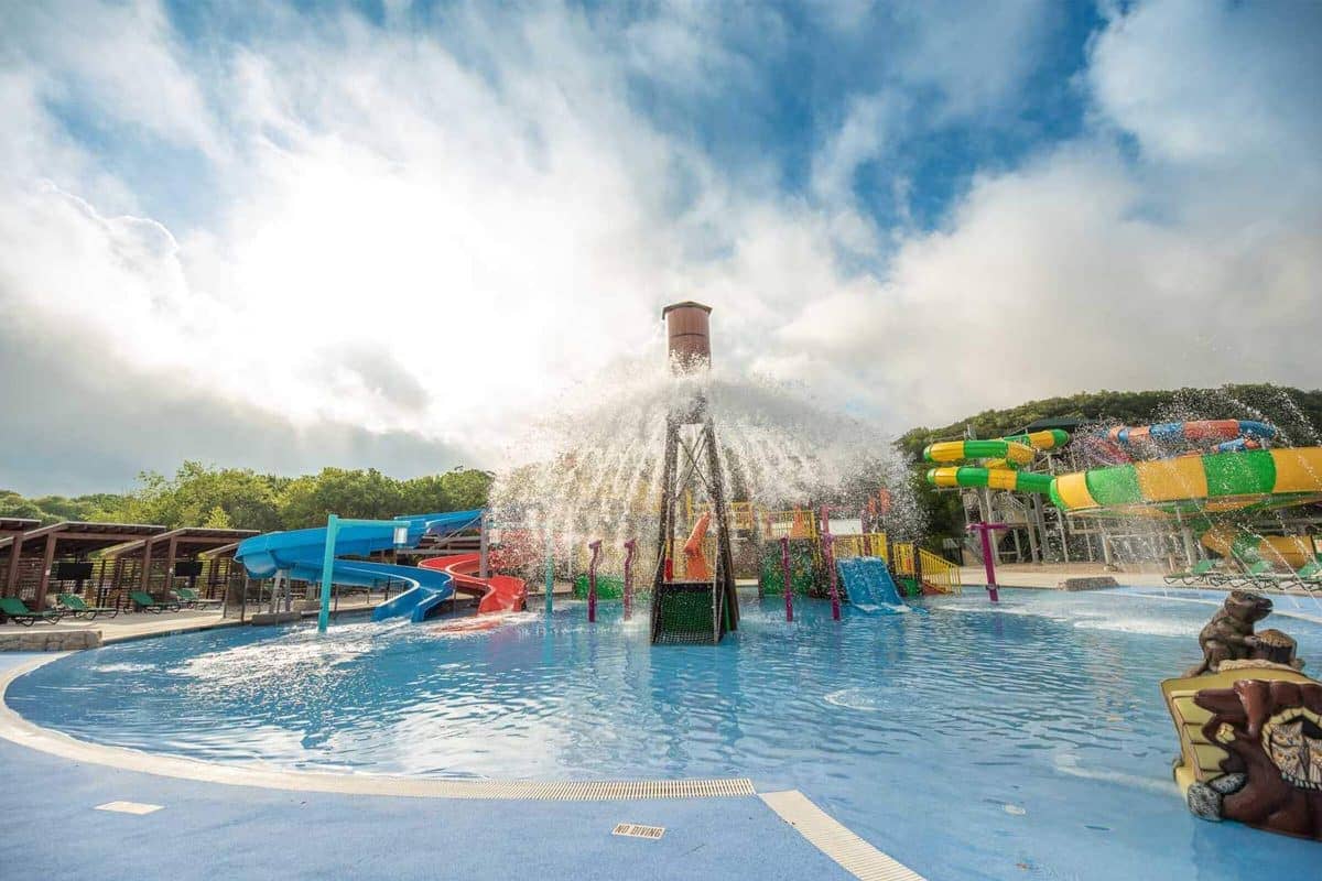 campgrounds with water park