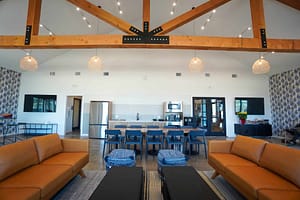 Lounge 3